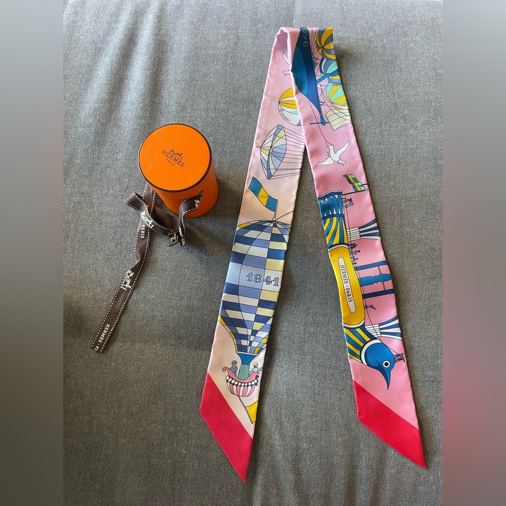 Hermes Les Folies du Ciel twilly